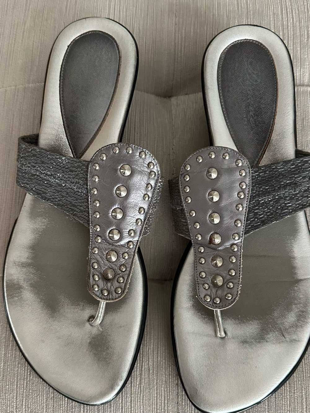 Metallic Silver Women’s Sandals-Size 38